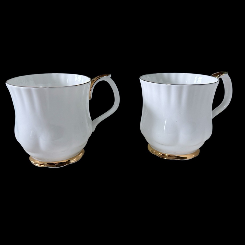 2 Royal Albert Val Dor Footed Mugs/Cups Gold & White Preowned 3 3/8.